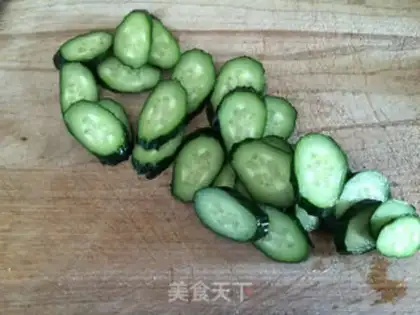 Make Oil-coated cucumber step 4
