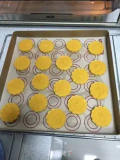 Make Sugarless corn cookies step 2