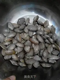 Make Spicy clams step 0