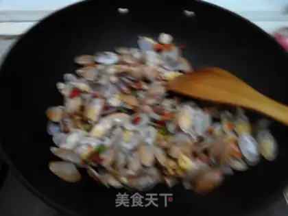 Make Spicy clams step 6