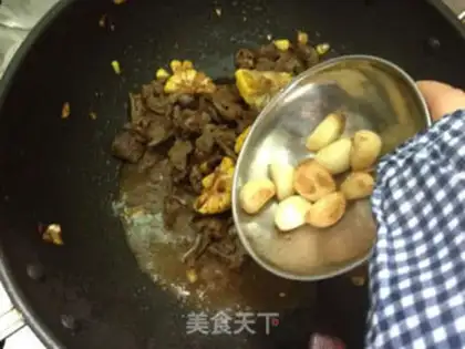 Make Garlic corn beef step 10