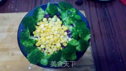 Make Nutrient thin salad step 3