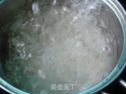 Make Bean sprouts step 2