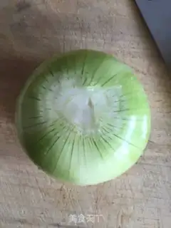 Make Cricket bone fried onions step 0