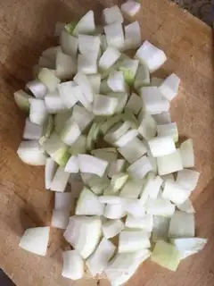 Make Cricket bone fried onions step 3