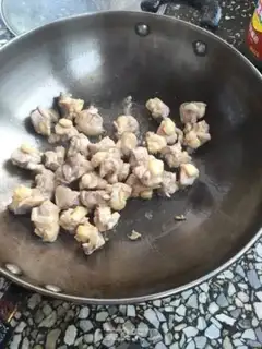 Make Cricket bone fried onions step 4