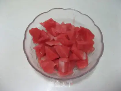 Make Watermelon tomato juice step 0