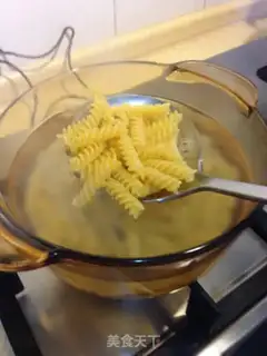 Make Tomato pasta step 3