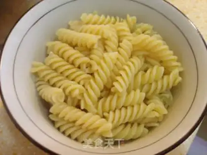 Make Tomato pasta step 4