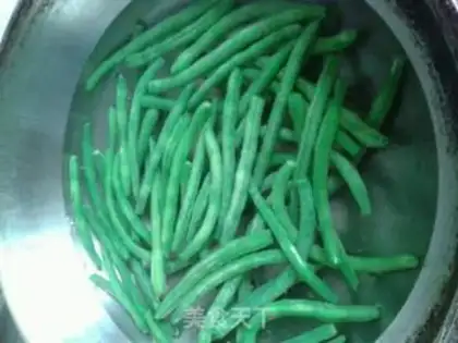 Make Knife and bean dumplings step 2
