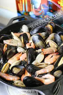 Make Fish ink, seafood step 15