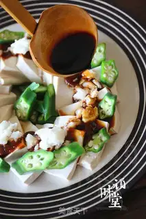 Make Autumn Mountain medicine mixed with cold tofu step 7