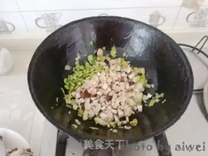 Make Dry-burned fish step 9