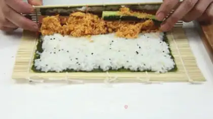 Make Breakfast -- sushi rolls step 4