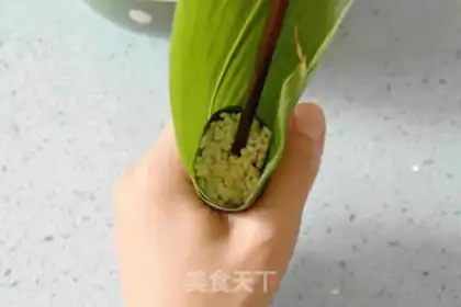 Make Cyclops of water and rice step 3