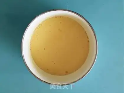 Make Pumpkin egg rolls step 1