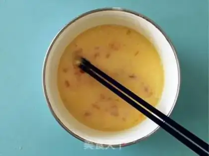 Make Pumpkin egg rolls step 2