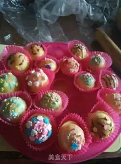 Make Lollipop cake step 8