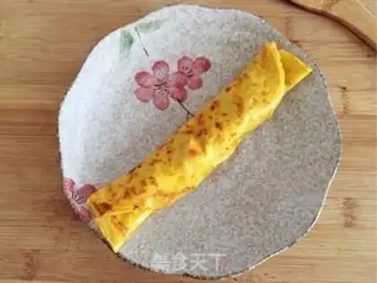 Make Pumpkin egg rolls step 10