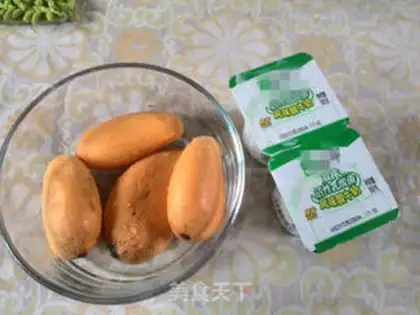 Make Mango yogurt step 0