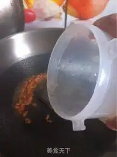 Make Three shrimp noodles step 15