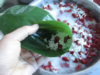 Make Red bean dates step 5