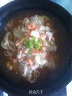 Make Three shrimp noodles step 23