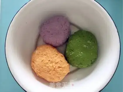 Make Colour dumplings step 2
