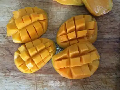 Make Mango watermelon double juice step 1