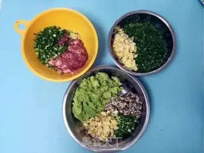 Make Colour dumplings step 3