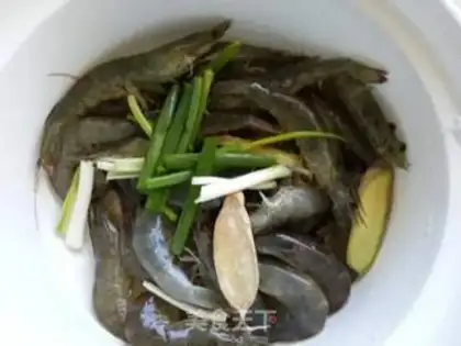 Make Garlic fan steamed shrimp step 1