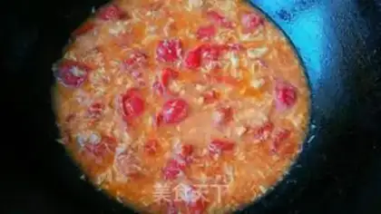 Make Tomato egg noodles step 2