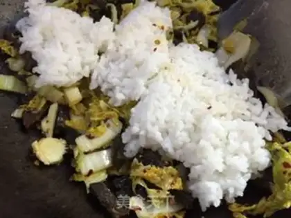 Make Spicy oxen and fried rice step 4