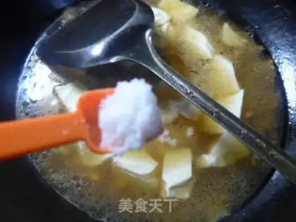 Make Squeeze the raisins and tofu step 6