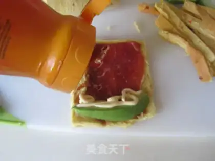 Make Ham butter and fruit toast step 5
