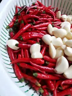 Make Garlic pepper sauce step 0