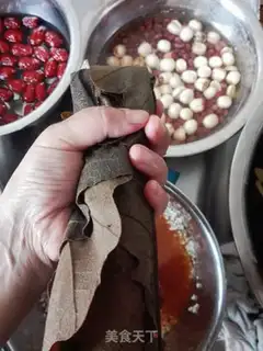 Make Pineapple leaves step 10