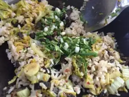 Make Spicy oxen and fried rice step 5