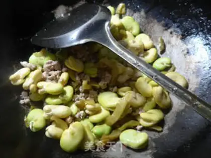 Make Squeeze the veal of pork and beans step 3