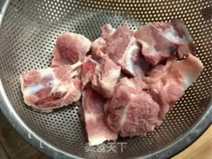 Make Bones soup with bitter bean step 2
