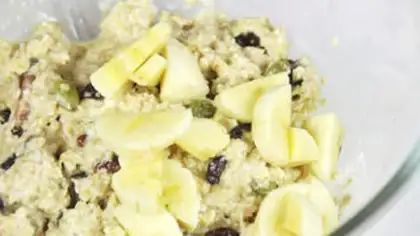 Make Low fat oatmeal step 1