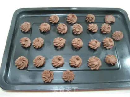 Make Light cream cocoa cookies step 8