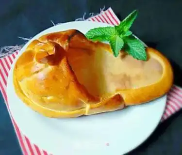 Make Shoes bread step 9
