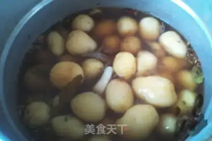 Make Five fragrance potato eggs step 1