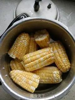 Make Milk corn juice step 1