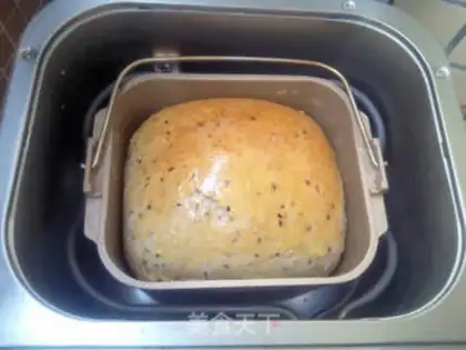 Make Black sesame oatmeal toast step 7
