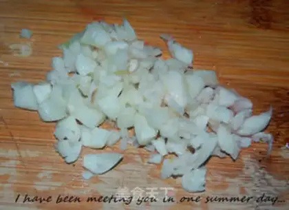Make HOMEMADE PIZZA SAUCE step 1