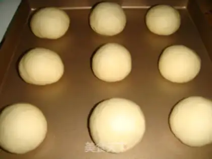 Make Jelly bread step 5