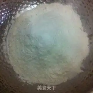 Make Panda bean bag step 0