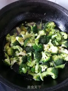 Make Shrimp broccoli step 3
